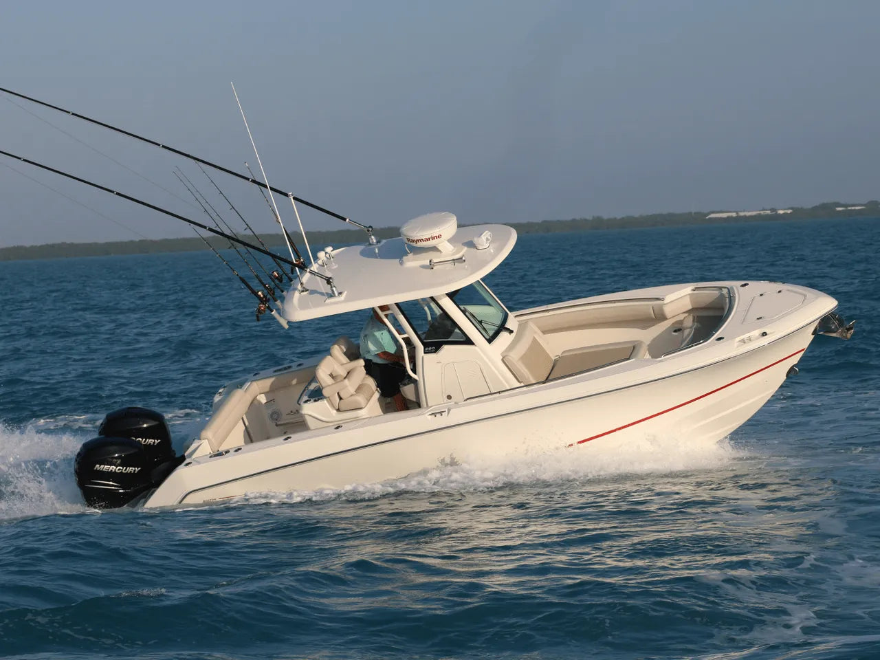 2026 Boston Whaler 280 Outrage 28.0 feet, Clearwater, Florida #5