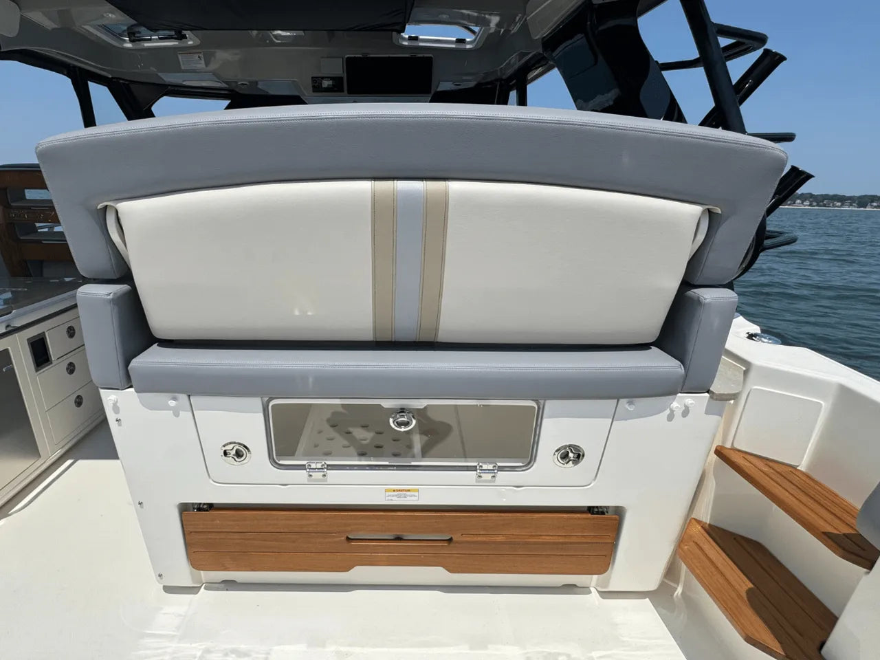 2025 Boston Whaler 380 Realm 38.0 feet, Clearwater, Florida #17