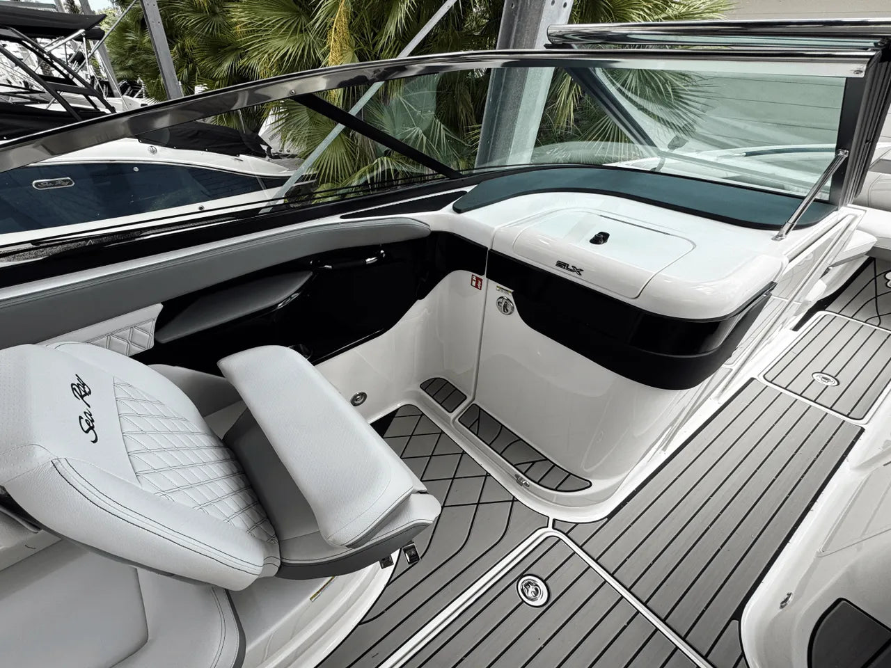 2025 Sea Ray SLX 260 Outboard 26.0 feet, Clearwater, Florida #13
