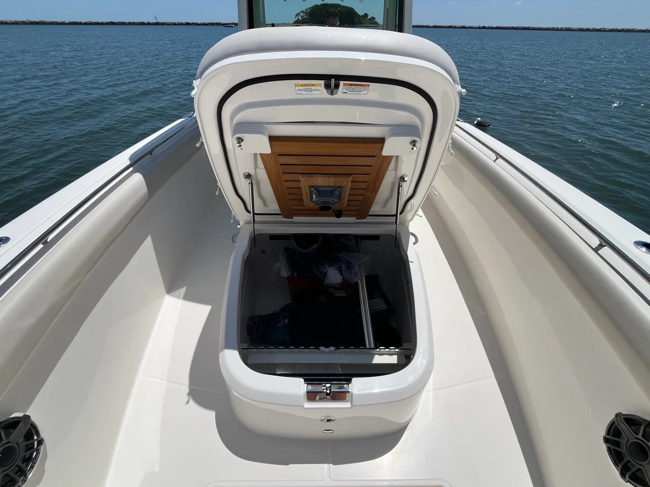 2026 Boston Whaler 330 Outrage 33.0 feet, Clearwater, Florida #41