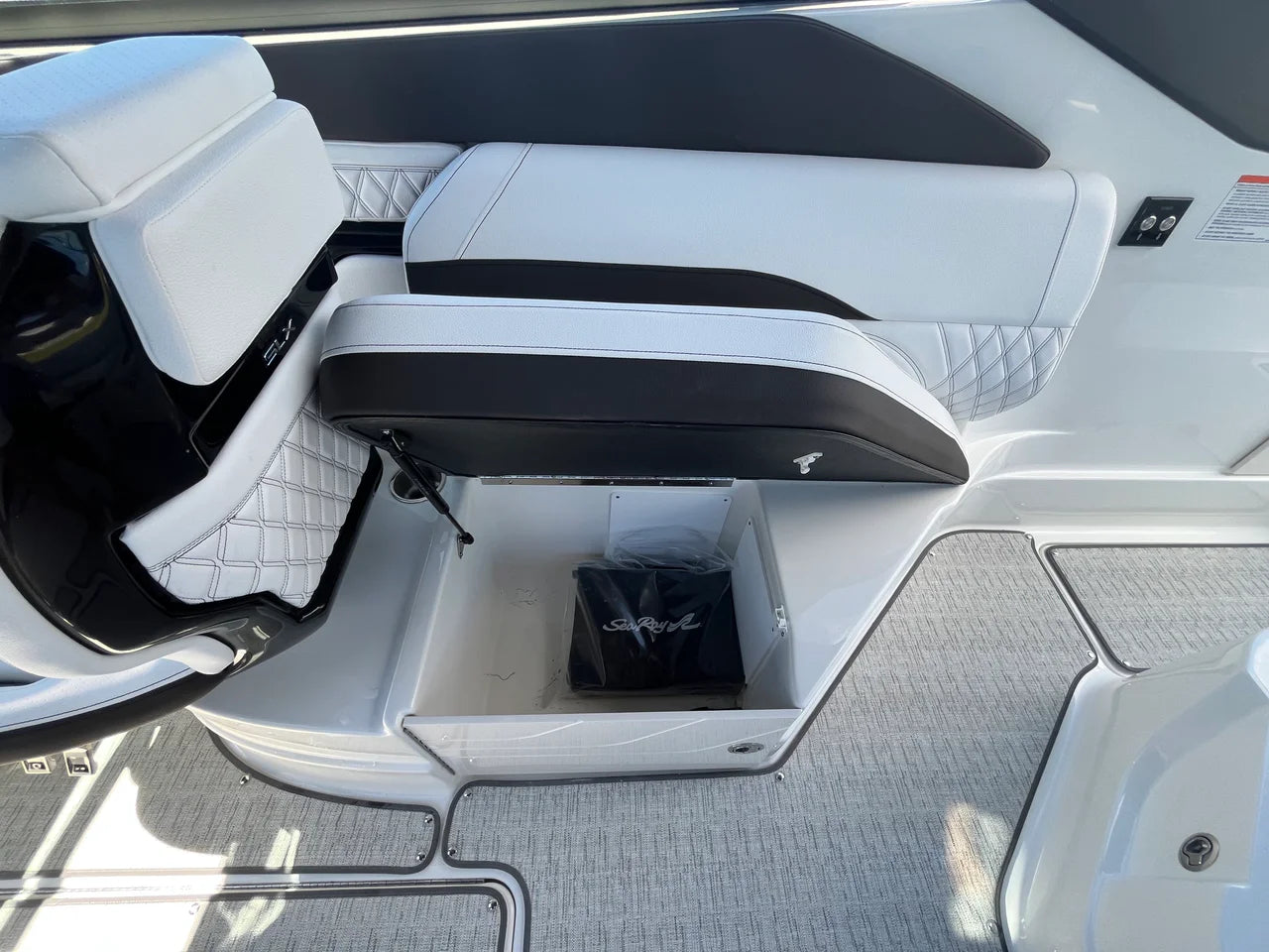 2026 Sea Ray SLX 260 Outboard 26.0 feet, Clearwater, Florida #9
