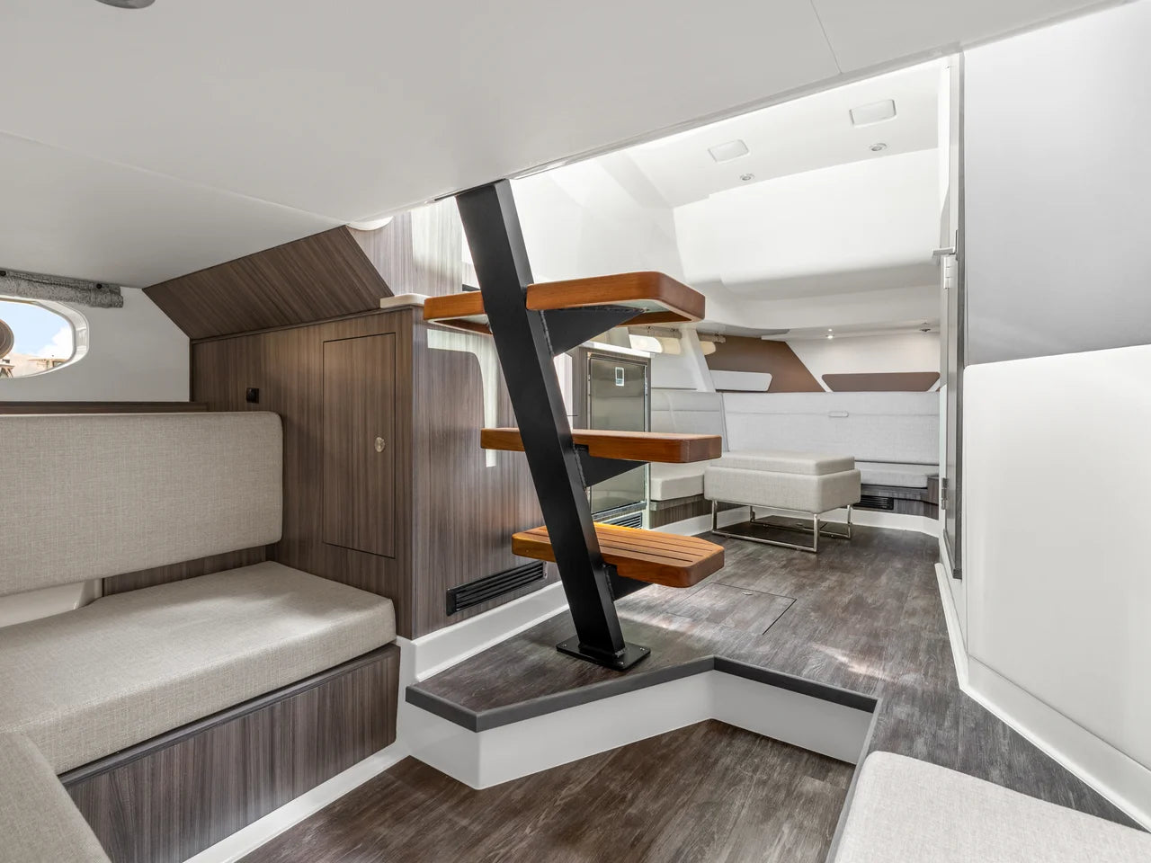 2026 Sea Ray Sundancer 370 Outboard 37.0 feet, Clearwater, Florida #34