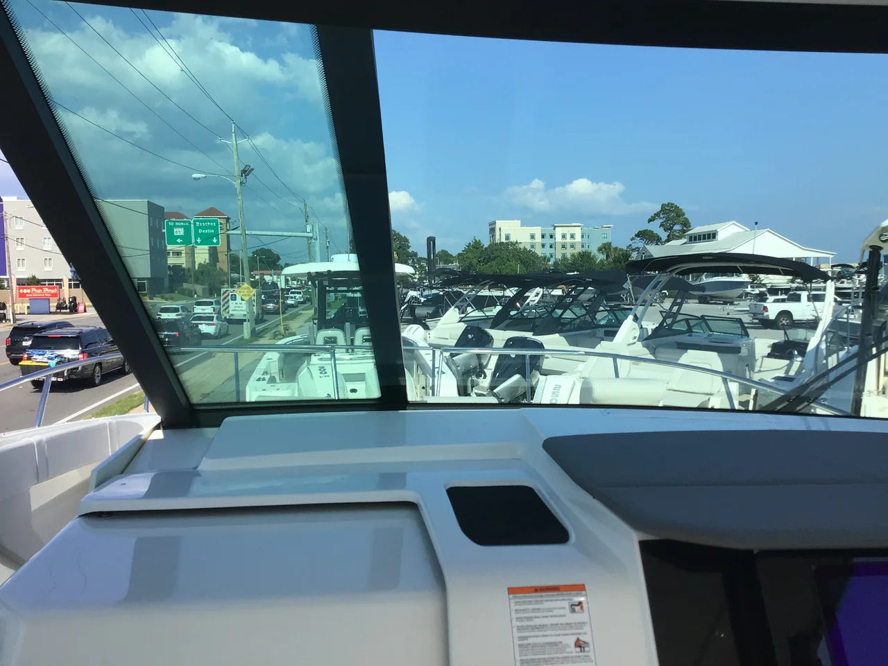 2026 Sea Ray Sundancer 320 Outboard 32.0 feet, Clearwater, Florida #11