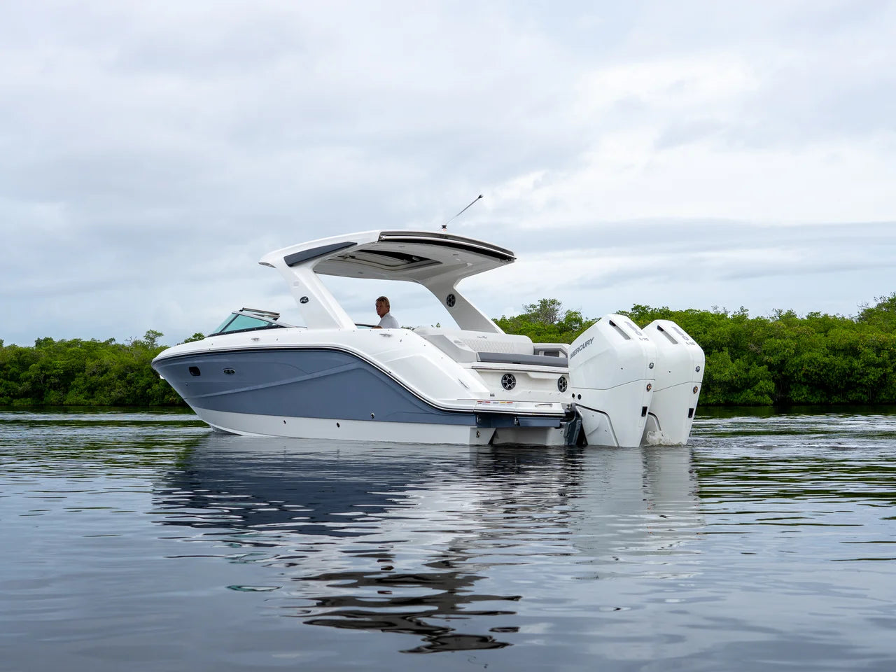 2027 Sea Ray SLX 310 Outboard 31.0 feet, Clearwater, Florida #34