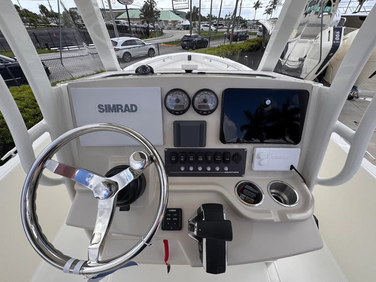 2026 Boston Whaler 220 Dauntless 22.0 feet, Clearwater, Florida #8