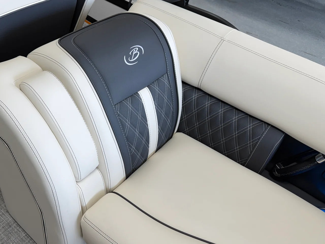 2027 Barletta LUSSO23QCSS 23.0 feet, Clearwater, Florida #67