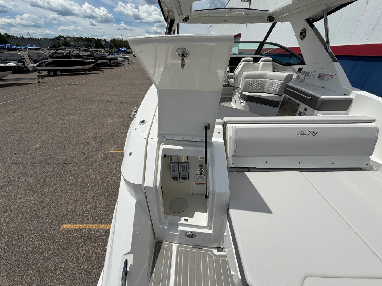 2026 Sea Ray Sundancer 320 32.0 feet, Clearwater, Florida #11