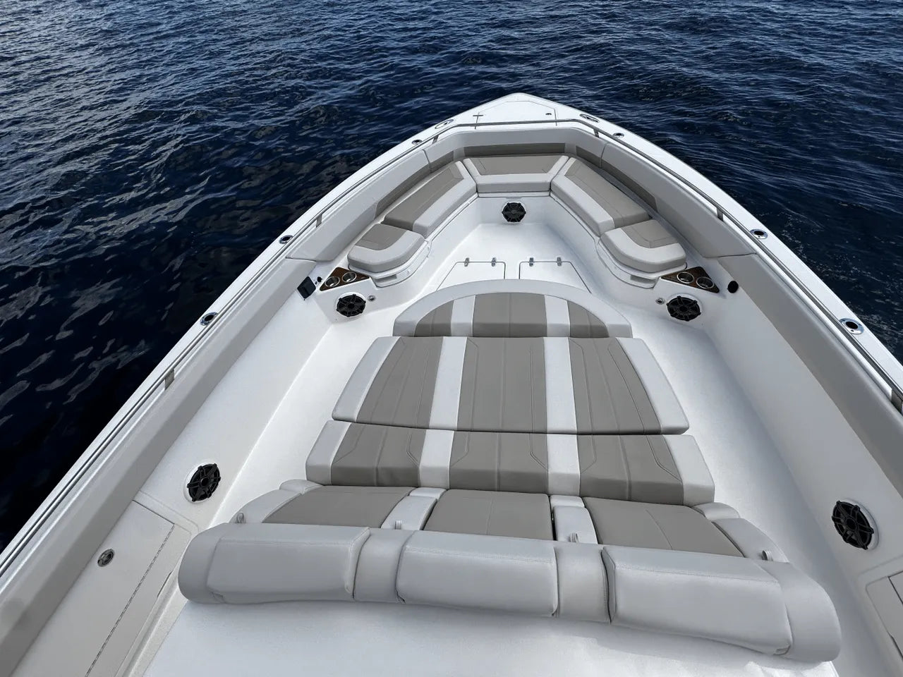 2026 Boston Whaler 420 Outrage 42.0 feet, Clearwater, Florida #34