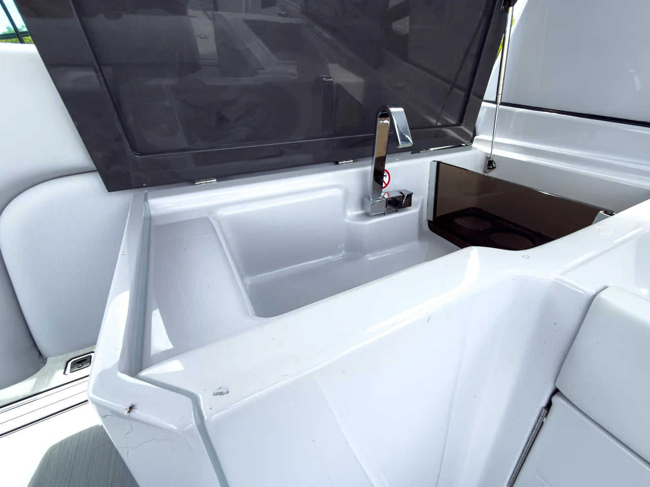 2024 Aviara AV32 Outboard 34.0 feet, Clearwater, Florida #10