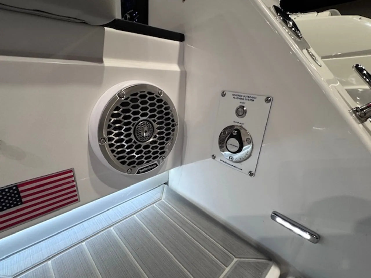2026 Cruisers Yachts 34 GLS Outboard 34.0 feet, Clearwater, Florida #10