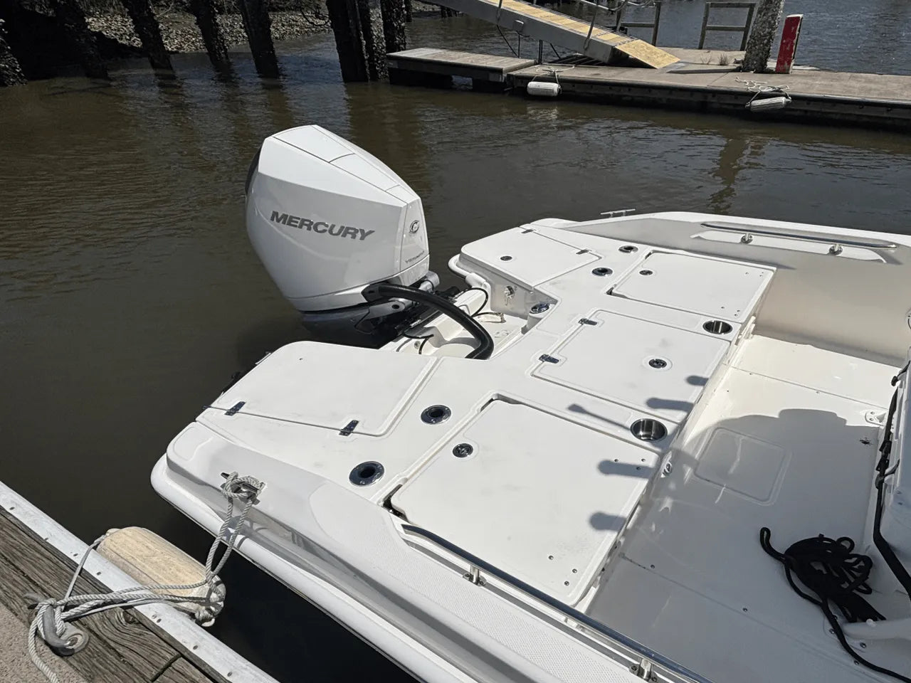 2025 Boston Whaler 250 Dauntless 25.0 feet, Clearwater, Florida #11