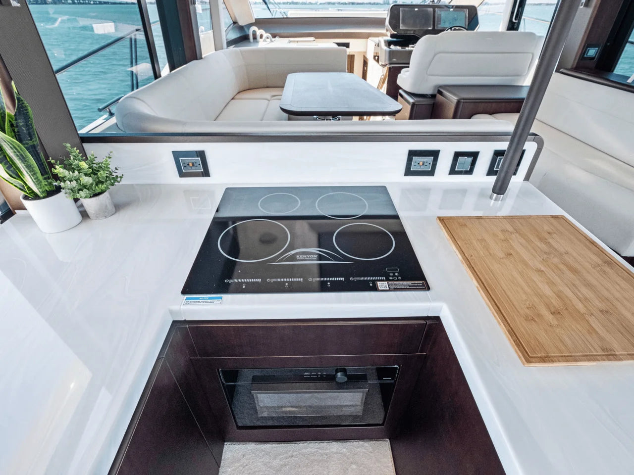 2025 Galeon 560 FLY 56.0 feet, Clearwater, Florida #33