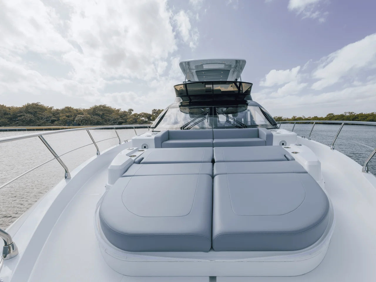 2027 Cruisers Yachts 57FLY 57.0 feet, Clearwater, Florida #54