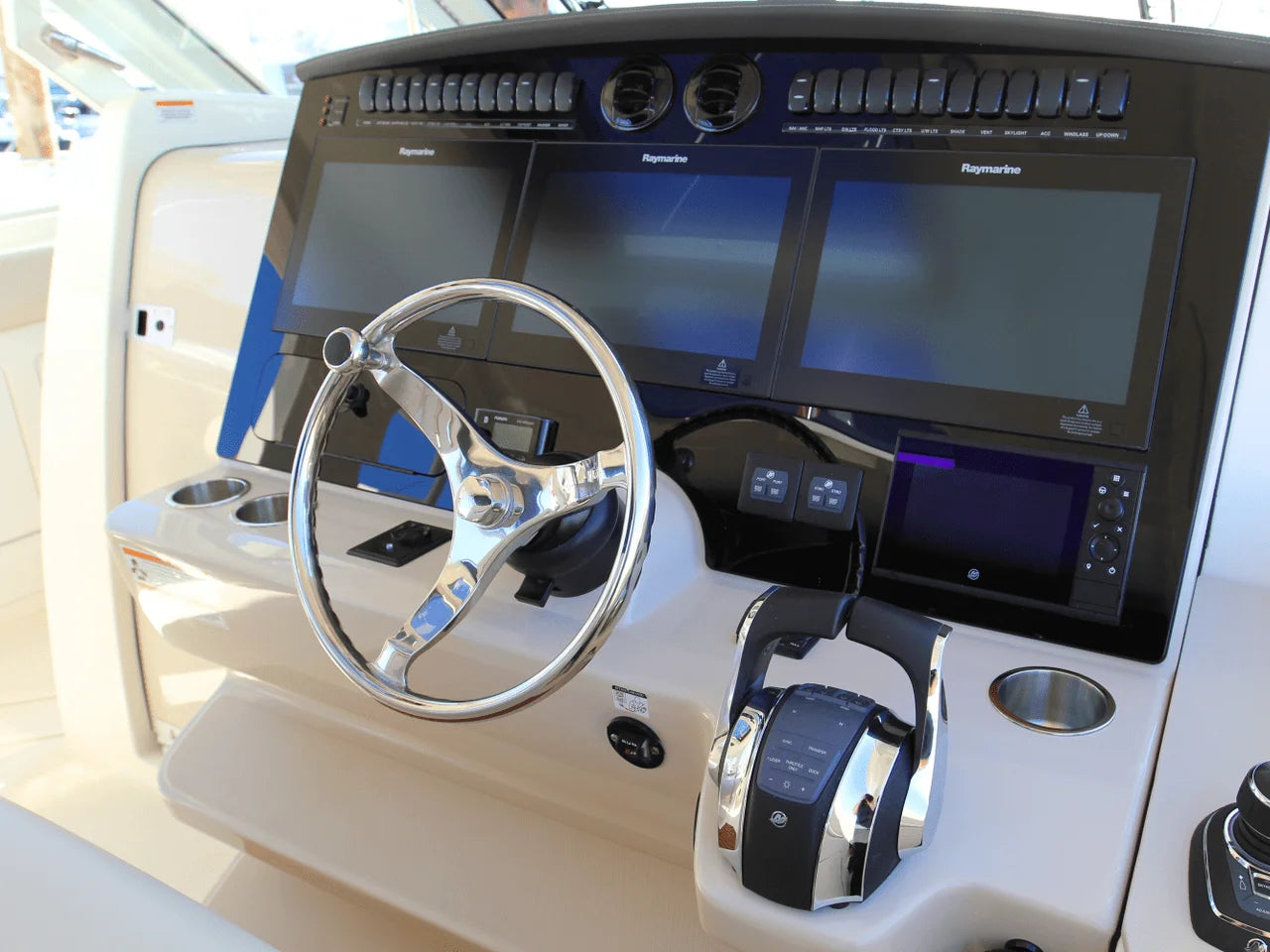 2026 Boston Whaler 380 Realm 38.0 feet, Clearwater, Florida #127