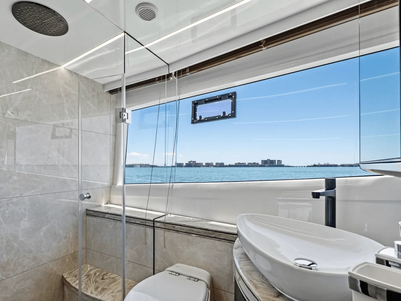 2025 Galeon 560 FLY 56.0 feet, Clearwater, Florida #64