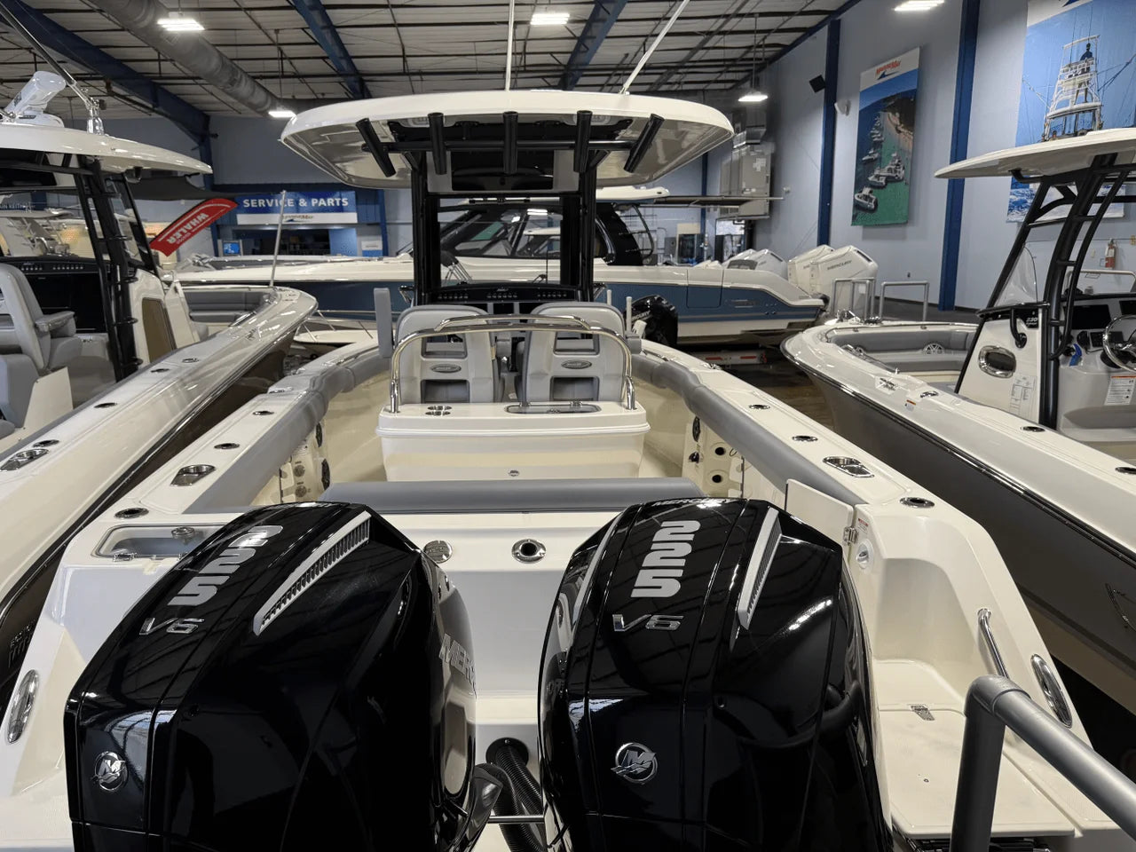2026 Boston Whaler 250 Outrage 25.0 feet, Clearwater, Florida #2