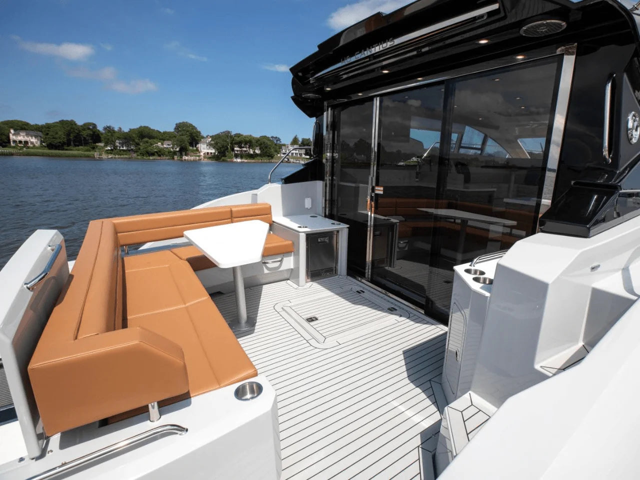 2025 Cruisers Yachts 46 Cantius 46.0 feet, Clearwater, Florida #27