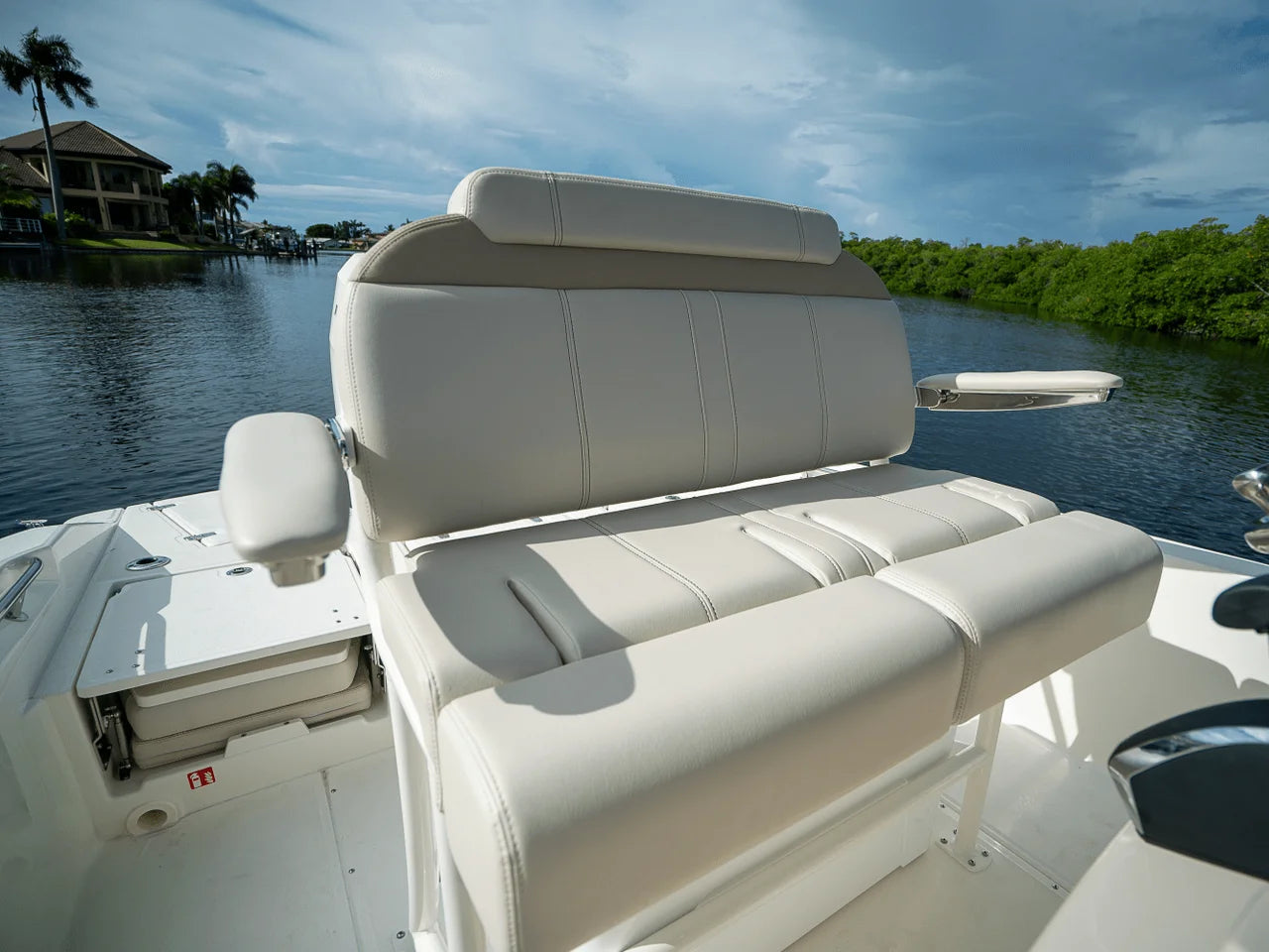 2026 Boston Whaler 250 Dauntless 25.0 feet, Clearwater, Florida #13