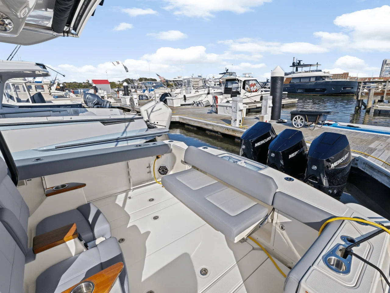 2025 Boston Whaler 360 Outrage 36.0 feet, Clearwater, Florida #16