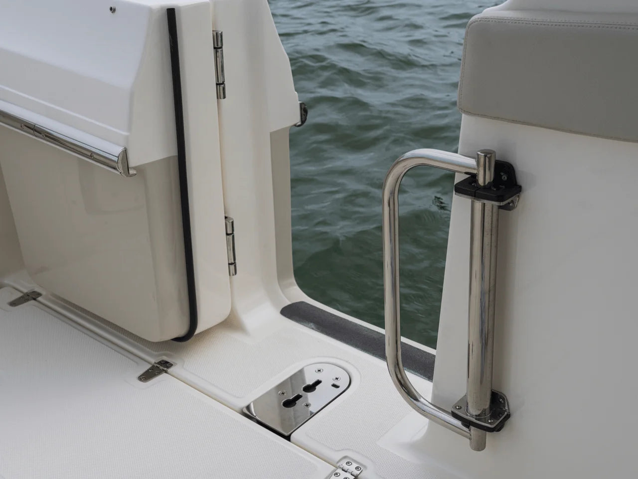 2026 Boston Whaler 280 Vantage 28.0 feet, Clearwater, Florida #67