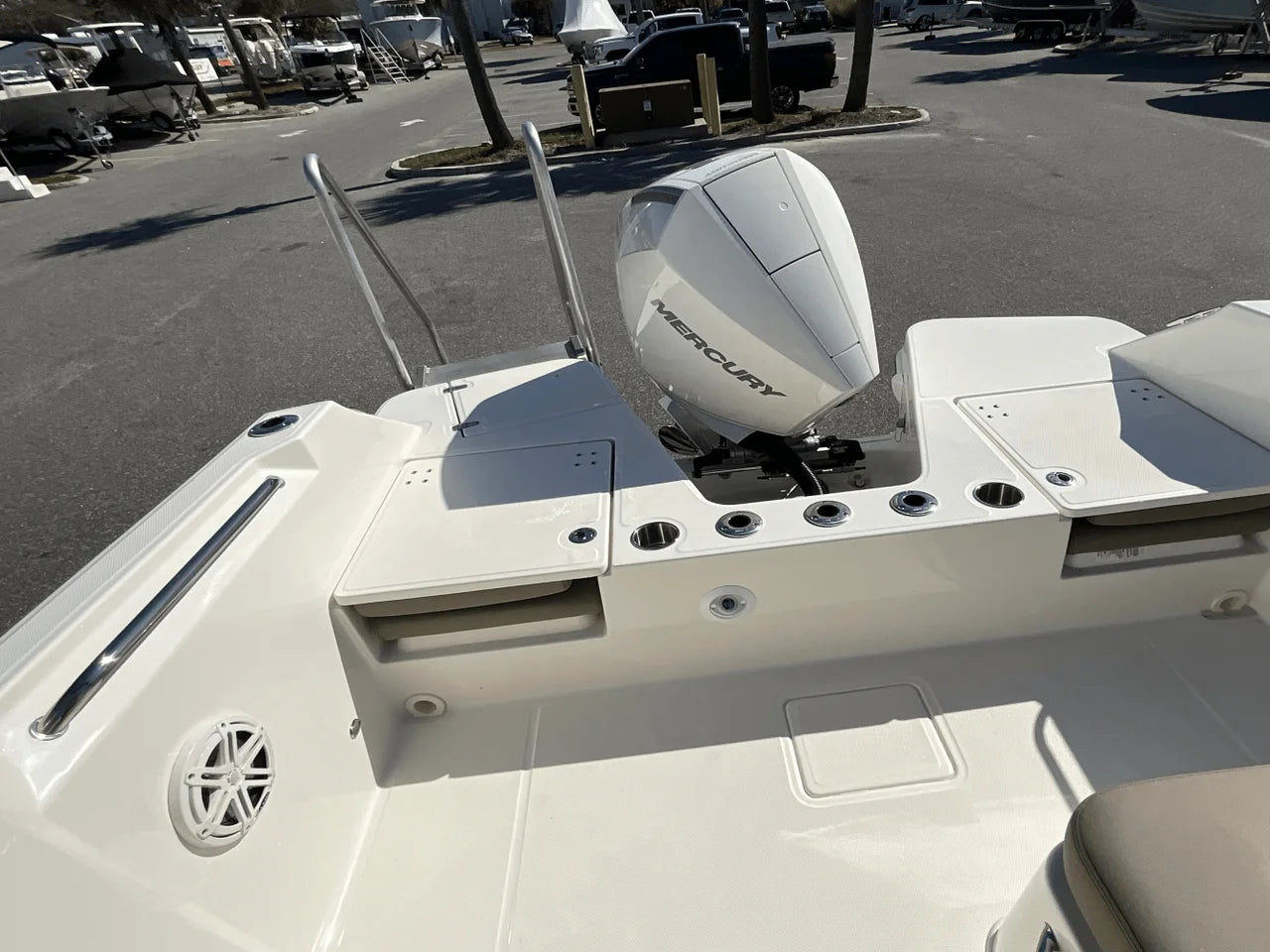 2025 Boston Whaler 210 Vantage 21.0 feet, Clearwater, Florida #31