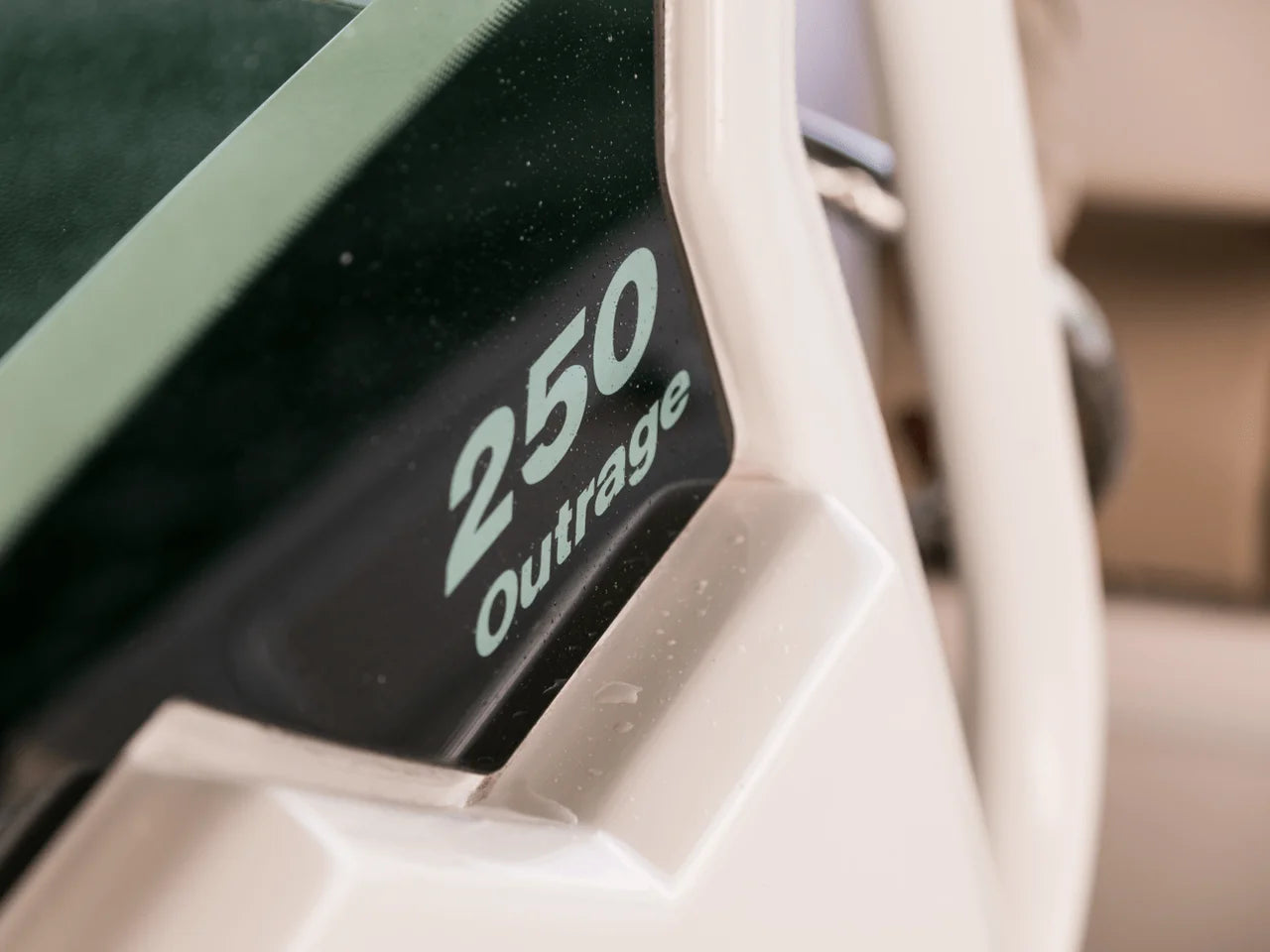 2026 Boston Whaler 250 Outrage 25.0 feet, Clearwater, Florida #70
