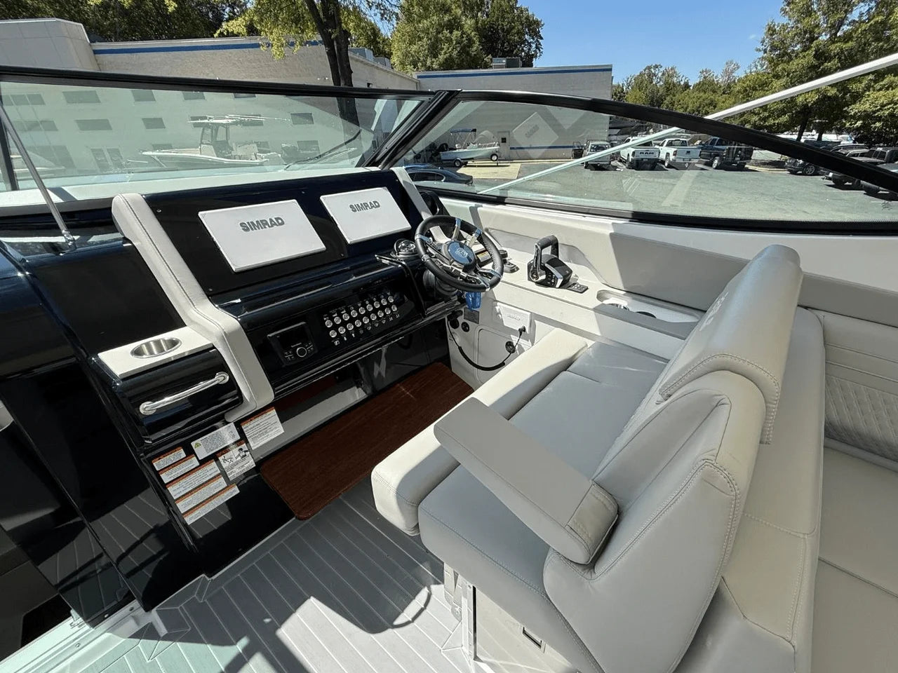 2026 Cruisers Yachts 38 GLS 37.0 feet, Clearwater, Florida #34