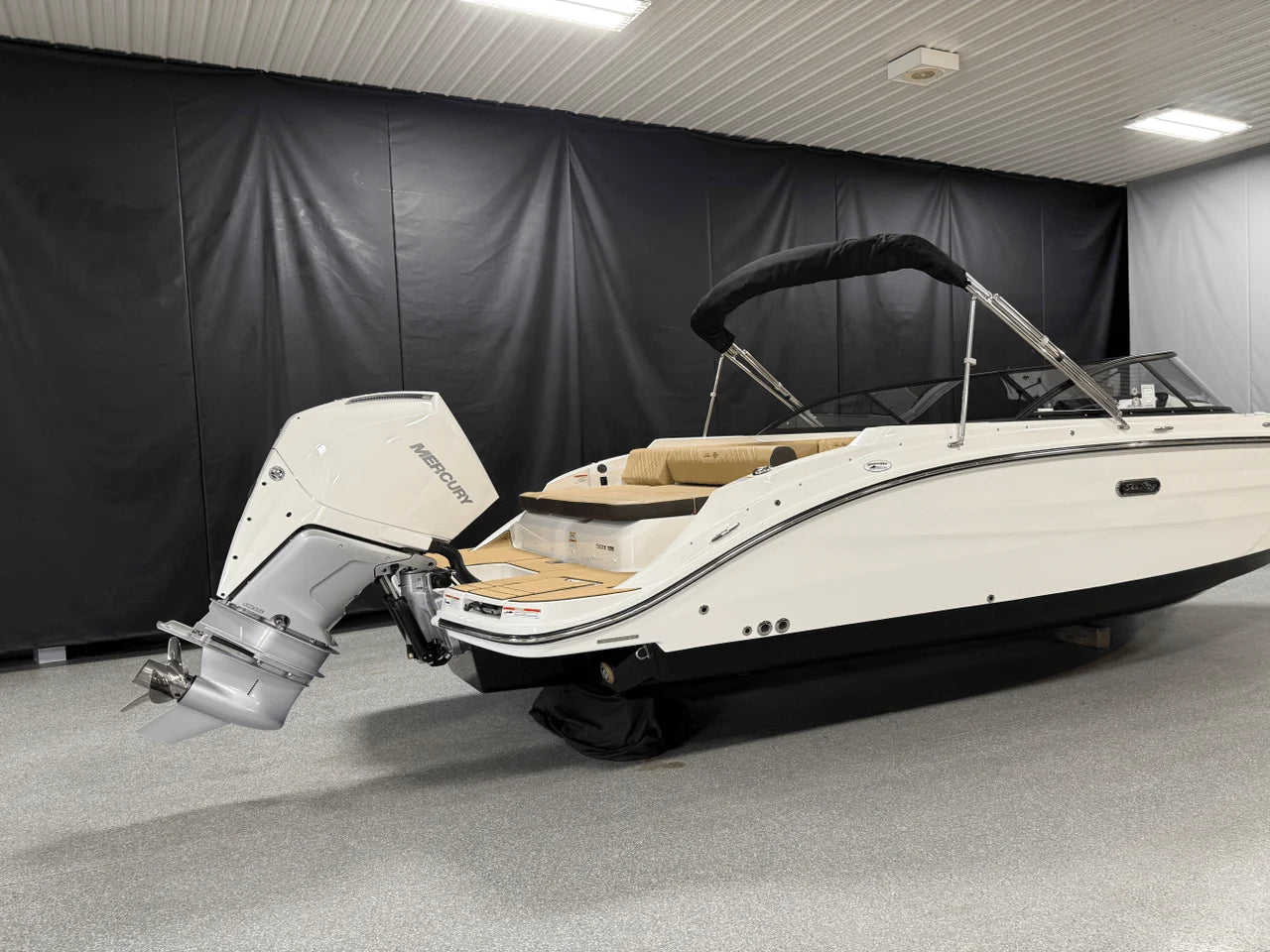 2026 Sea Ray SDX 230 Outboard 23.0 feet, Clearwater, Florida #3
