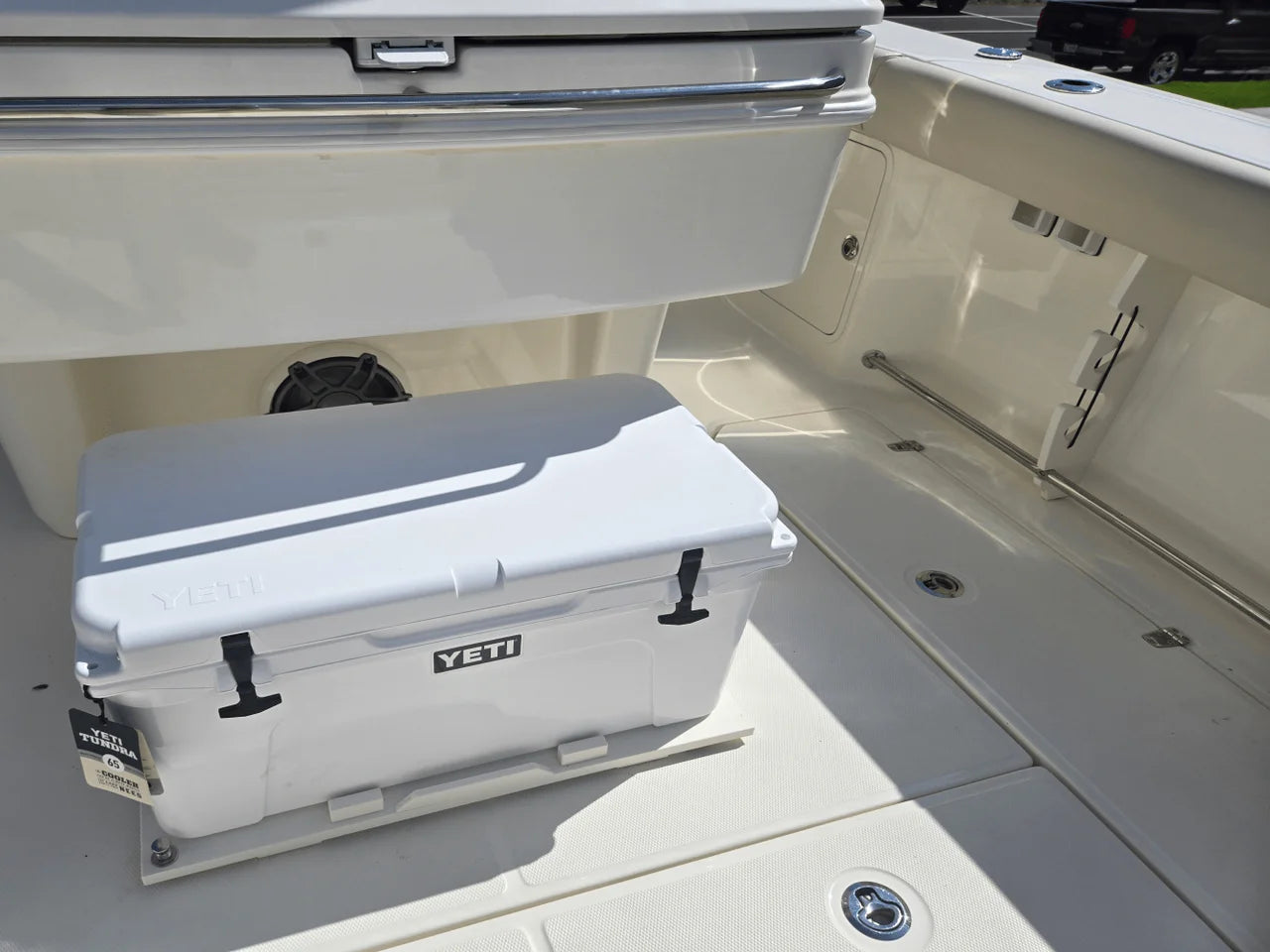 2025 Boston Whaler 330 Outrage 33.0 feet, Clearwater, Florida #16
