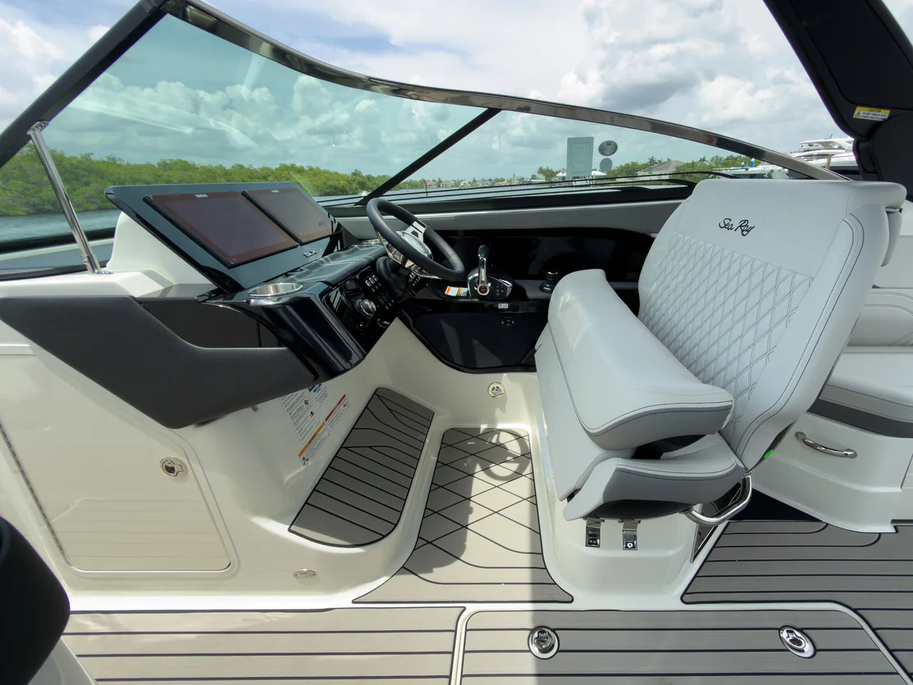 2027 Sea Ray SLX 280 Outboard 28.0 feet, Clearwater, Florida #15