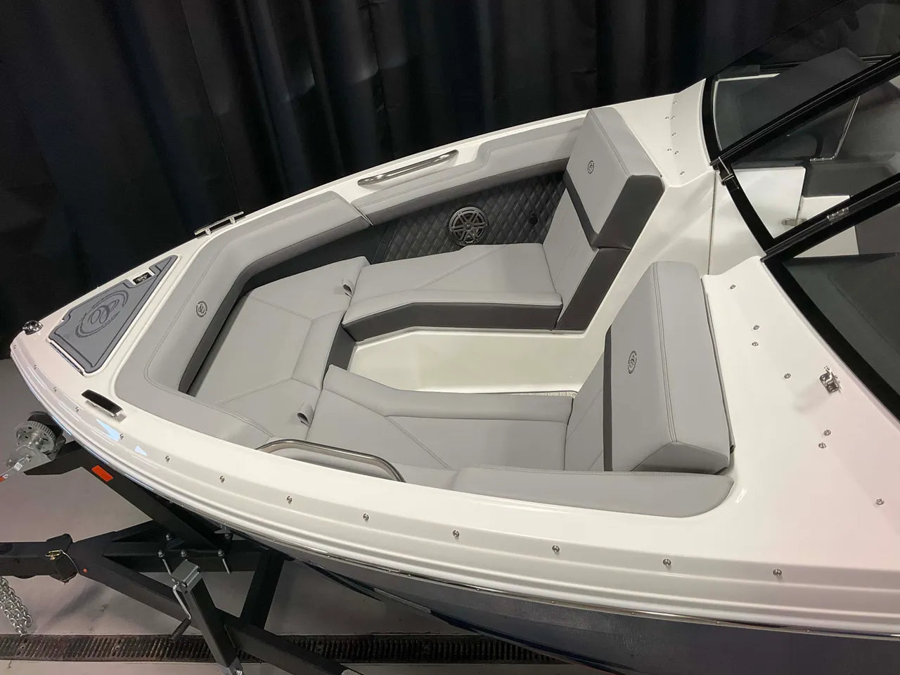 2026 Cobalt R4 Outboard 24.0 feet, Clearwater, Florida #9