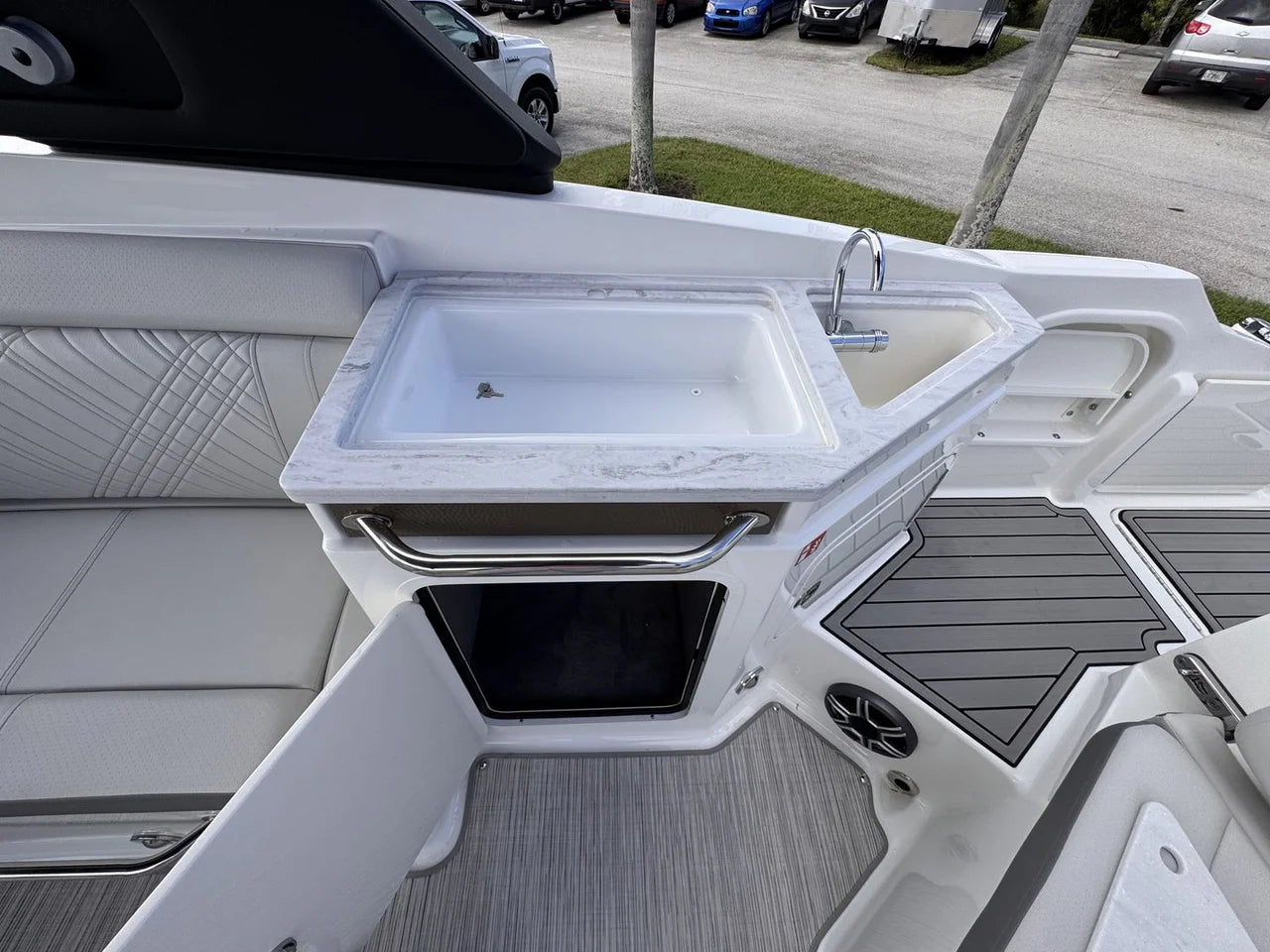2026 Sea Ray SDX 290 Outboard 29.0 feet, Clearwater, Florida #14