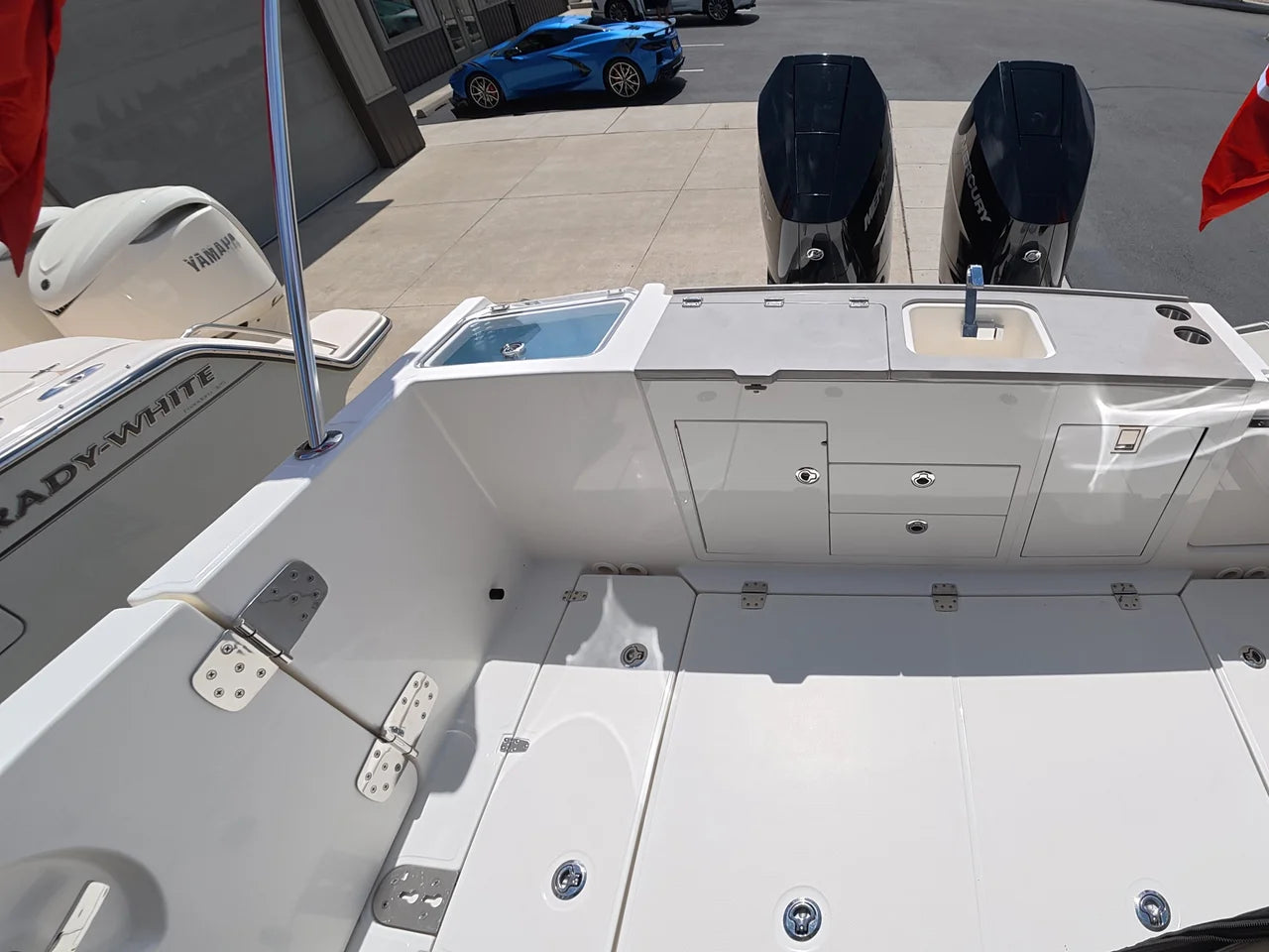 2025 Boston Whaler 330 Vantage 33.0 feet, Clearwater, Florida #14