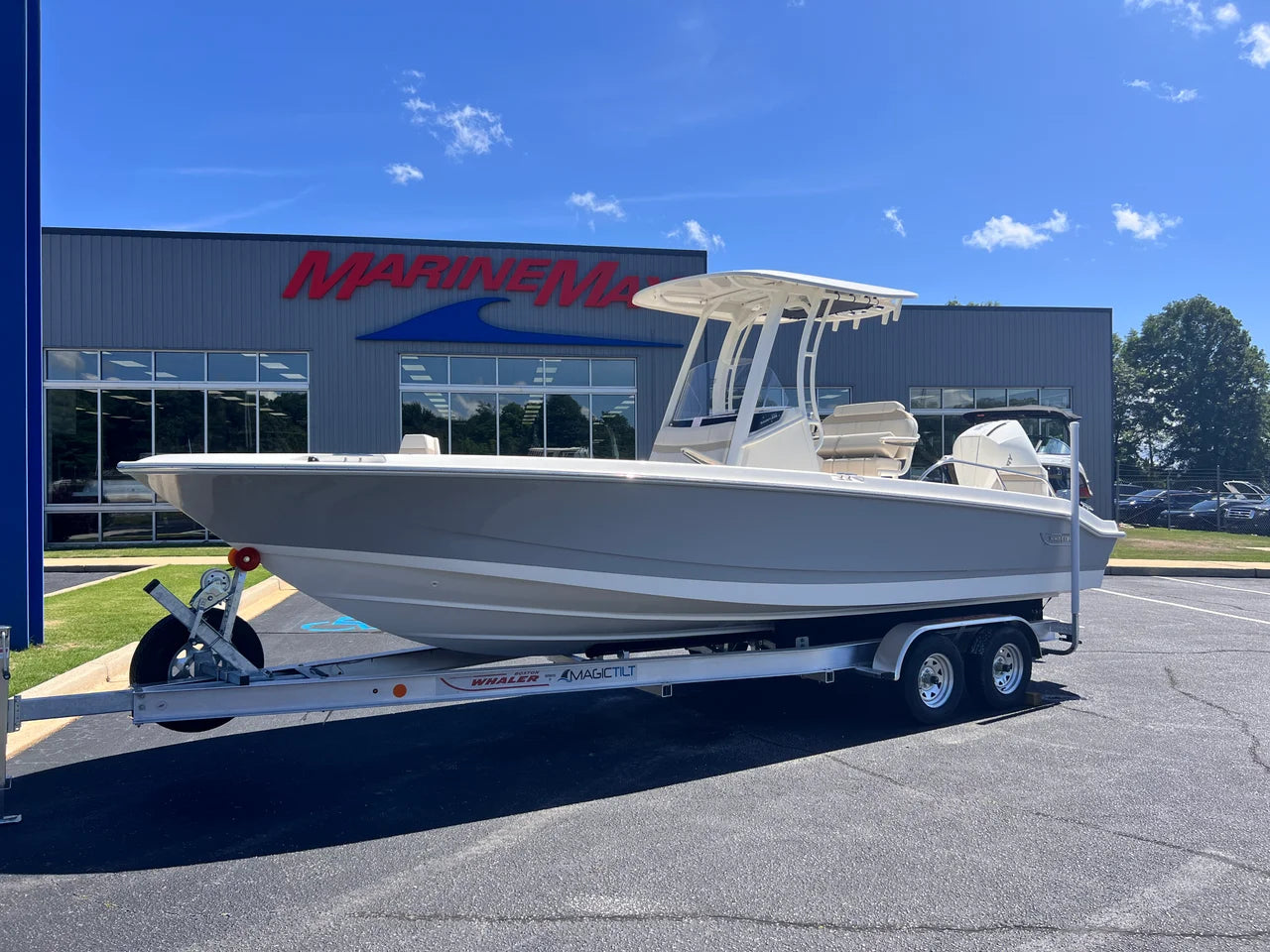 2026 Boston Whaler 250 Dauntless 25.0 feet, Clearwater, Florida #1
