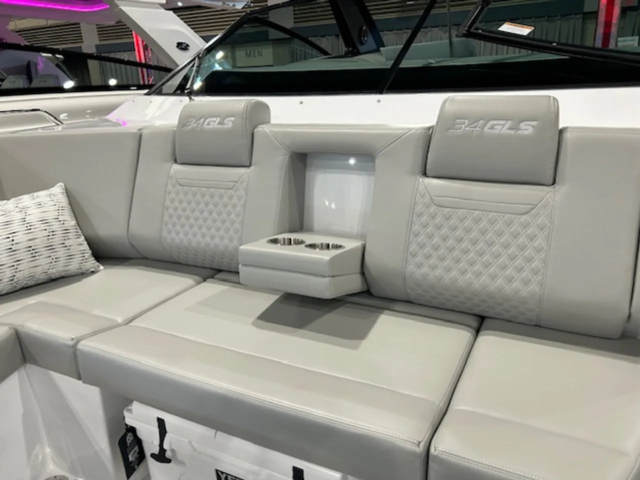 2026 Cruisers Yachts 34 GLS Outboard 34.0 feet, Clearwater, Florida #31