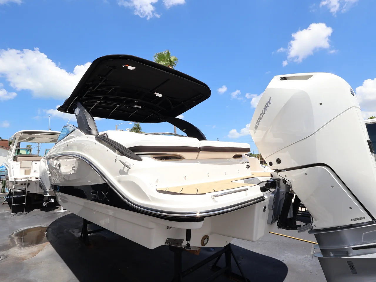 2027 Sea Ray SLX 260 Outboard 26.0 feet, Clearwater, Florida #6