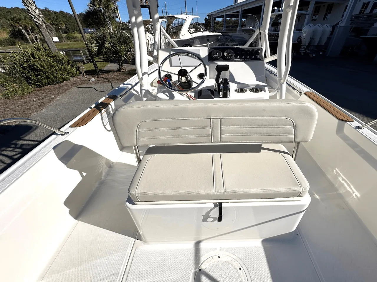 2025 Boston Whaler 190 Montauk 19.0 feet, Clearwater, Florida #6