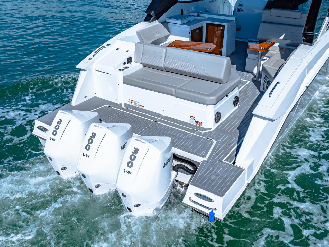 2025 Cruisers Yachts 38 GLS Outboard 38.0 feet, Clearwater, Florida #4