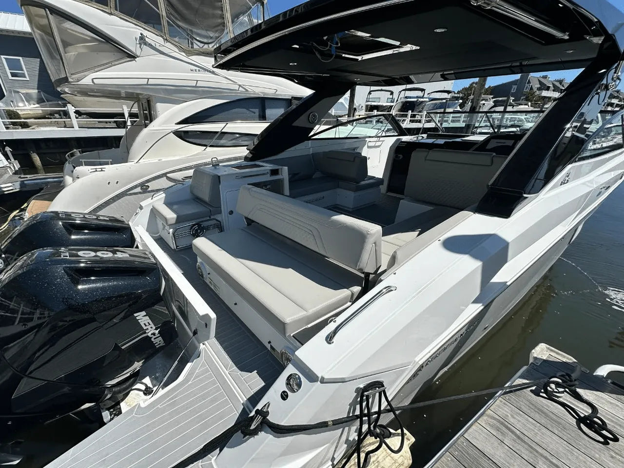 2025 Cruisers Yachts 34 GLS Outboard 34.0 feet, Clearwater, Florida #18