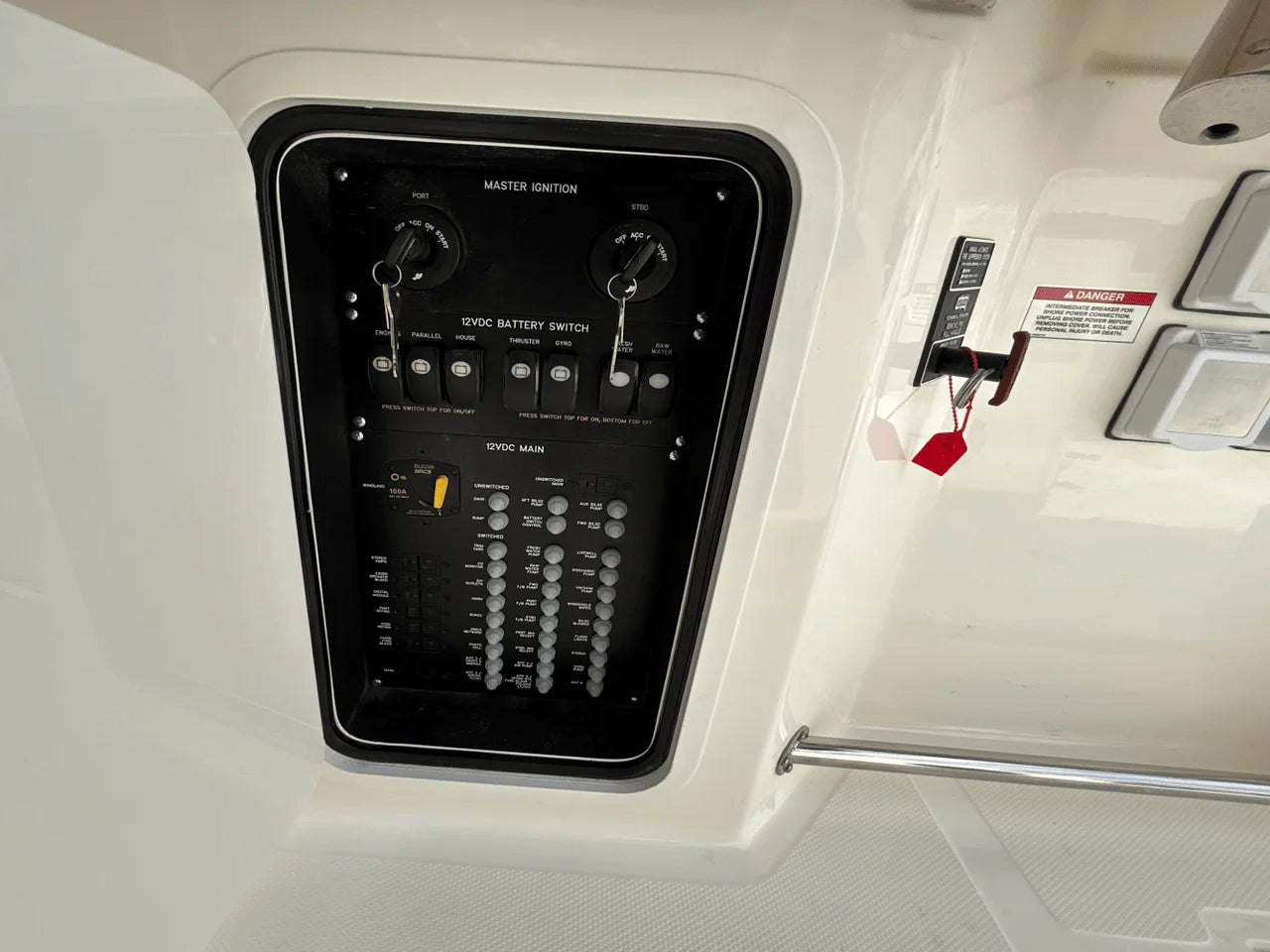 2026 Boston Whaler 360 Outrage 36.0 feet, Clearwater, Florida #23
