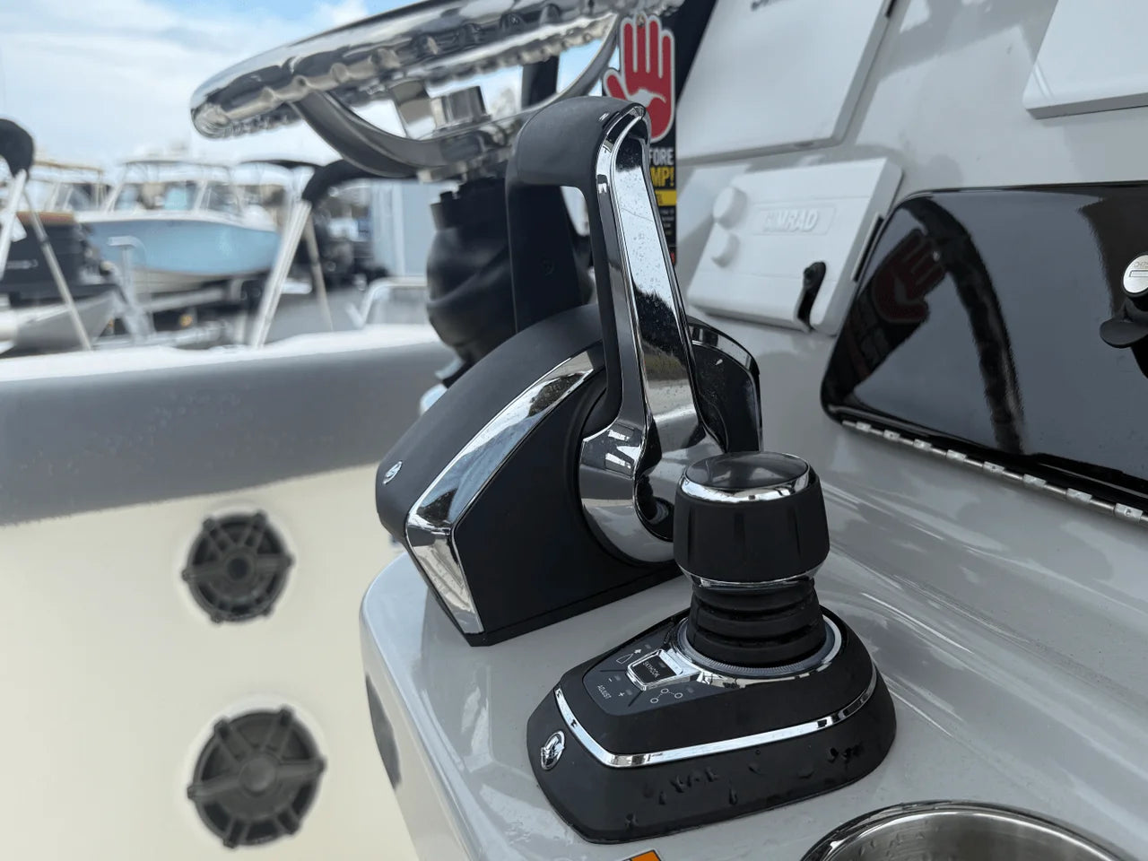 2026 Boston Whaler 280 Outrage 28.0 feet, Clearwater, Florida #59