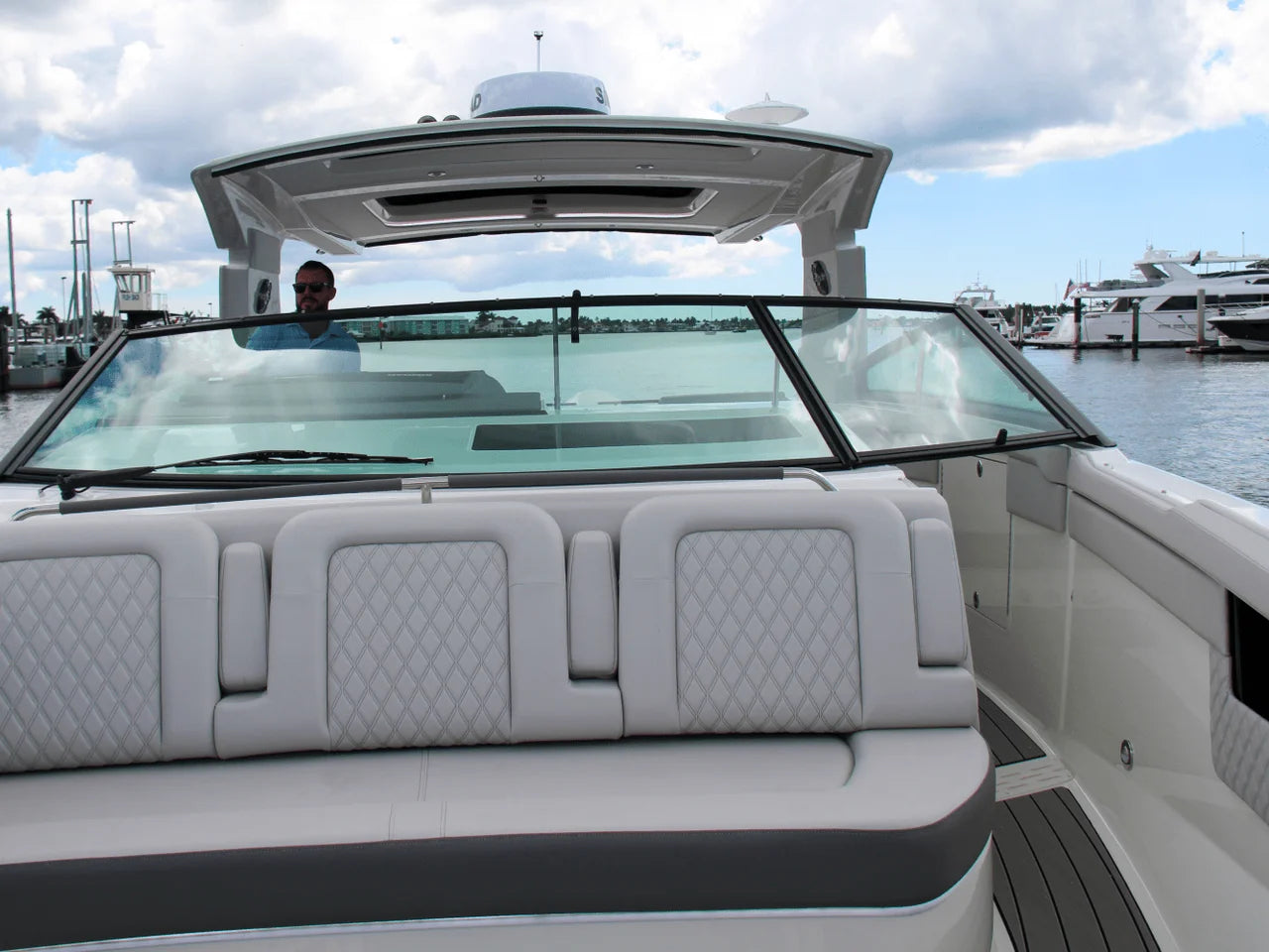 2025 Sea Ray SLX 400 Outboard 40.0 feet, Clearwater, Florida #47