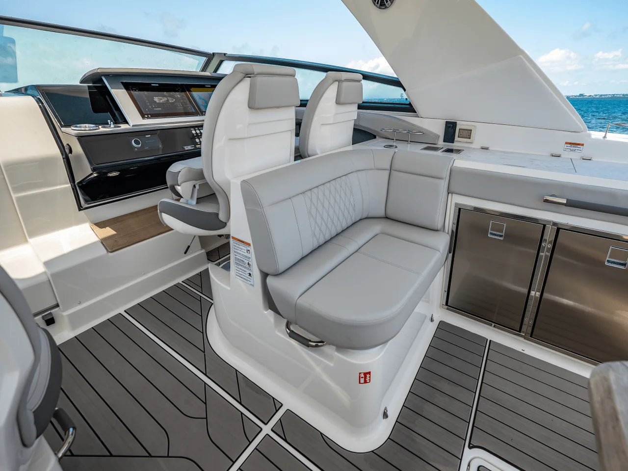 2025 Sea Ray SLX 400 Outboard 40.0 feet, Clearwater, Florida #24