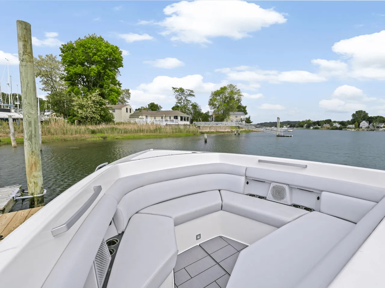 2023 Aviara AV40 Outboard 40.0 feet, Clearwater, Florida #40