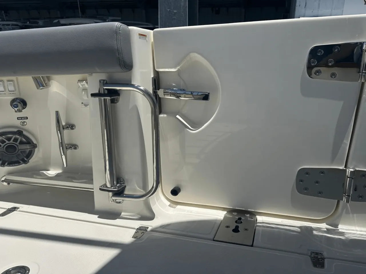 2025 Boston Whaler 360 Outrage 36.0 feet, Clearwater, Florida #34