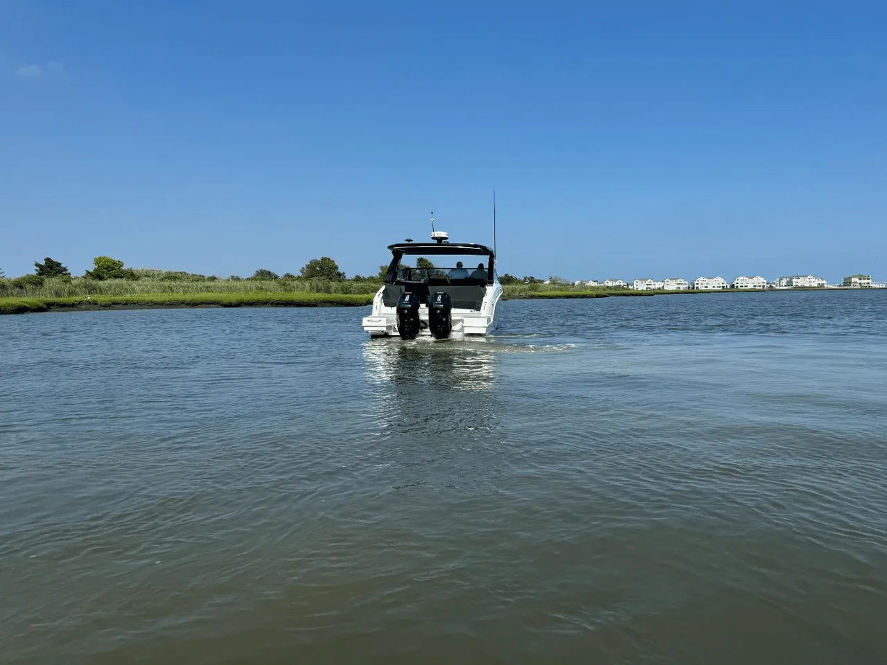 2025 Cruisers Yachts 34 GLS Outboard 34.0 feet, Clearwater, Florida #55
