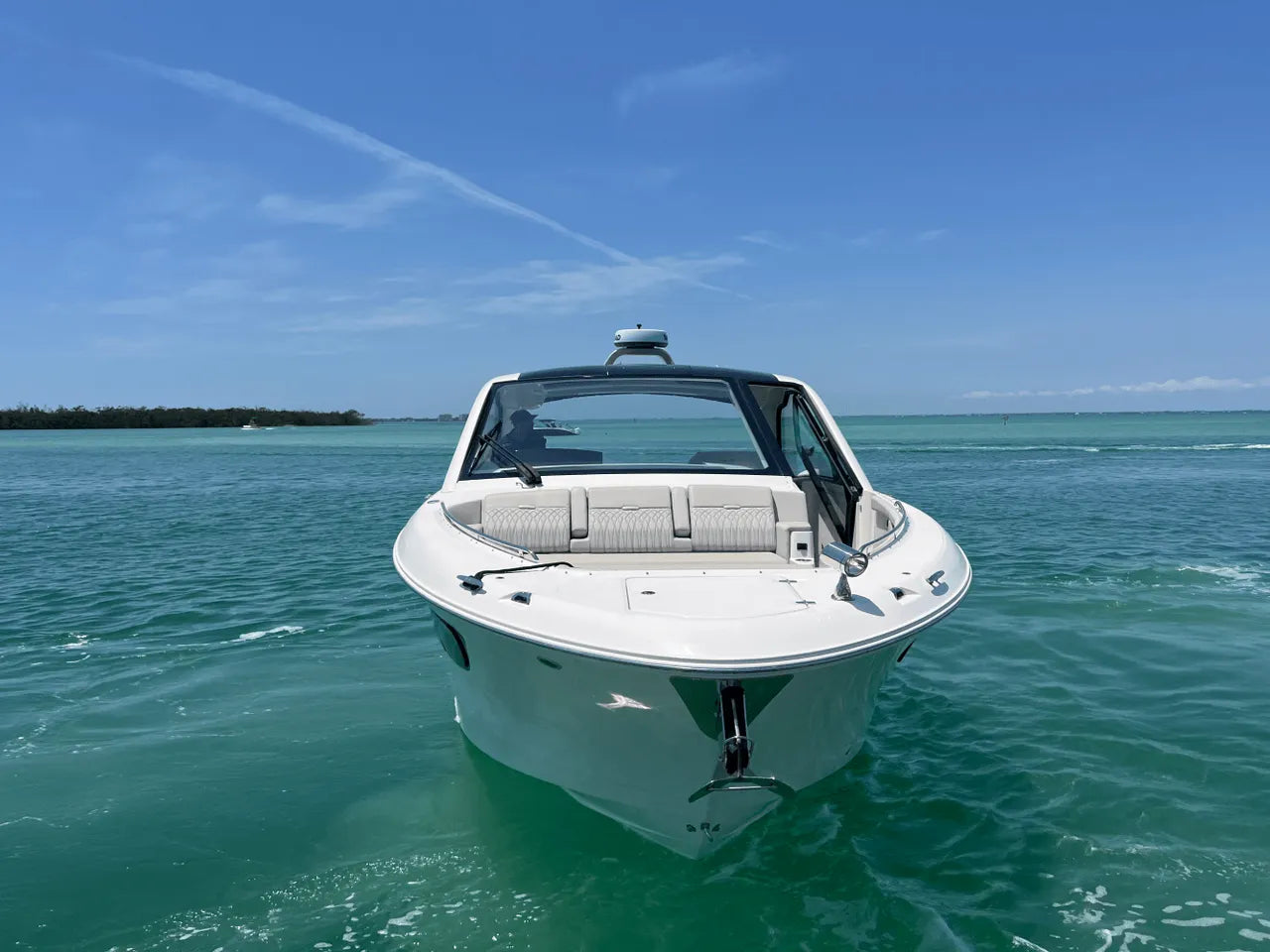 2025 Sea Ray Sundancer 370 Outboard 37.0 feet, Clearwater, Florida #5