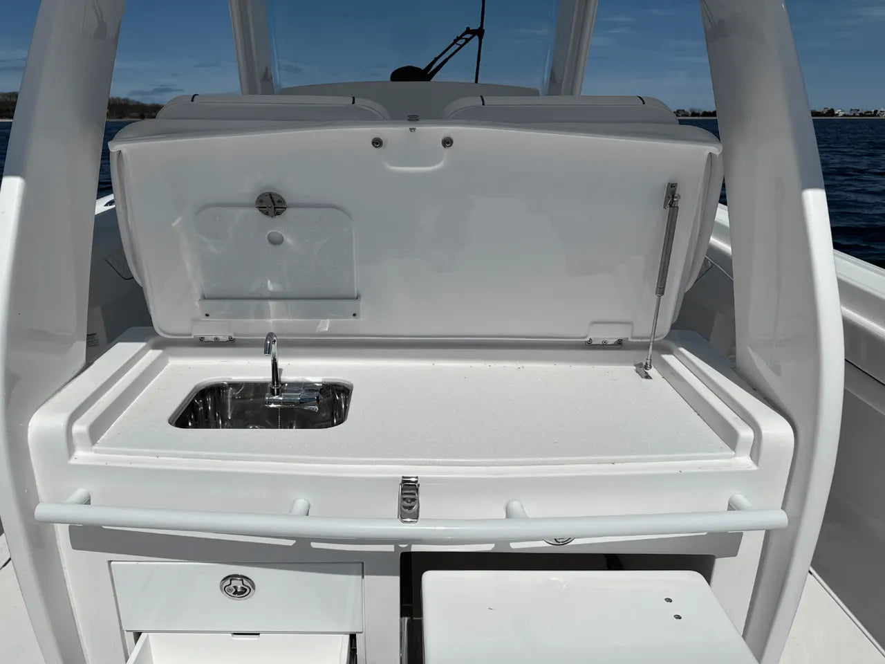 2025 Intrepid 345 NOMAD SE 34.0 feet, Clearwater, Florida #18