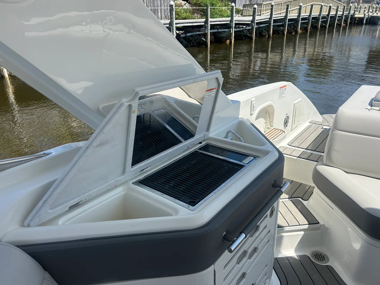 2026 Sea Ray SLX 310 Outboard 31.0 feet, Clearwater, Florida #20
