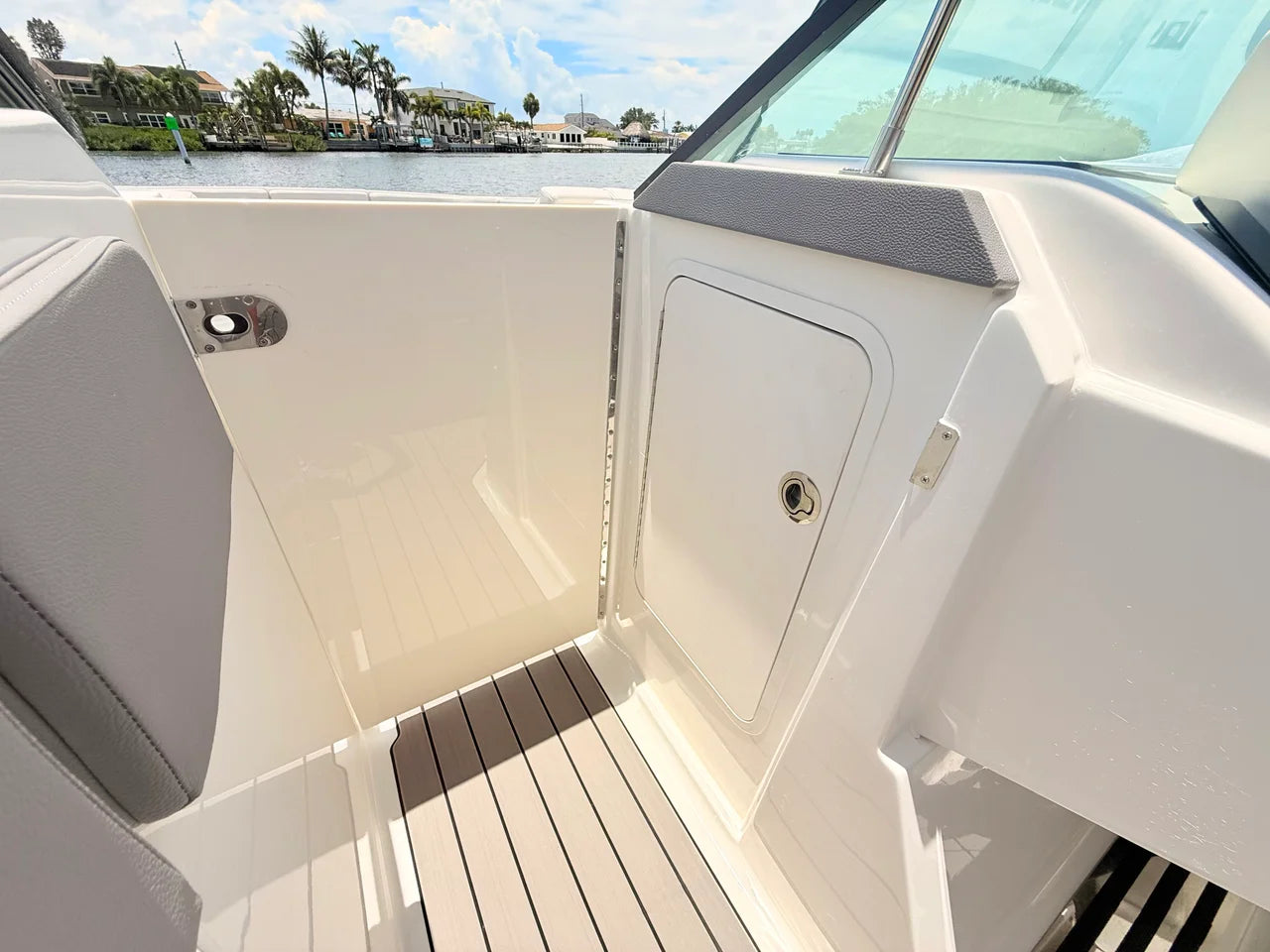2026 Sea Ray SLX 310 Outboard 31.0 feet, Clearwater, Florida #69